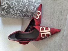 Balenciaga Pumps rot Gr. 38,5 wie Neu