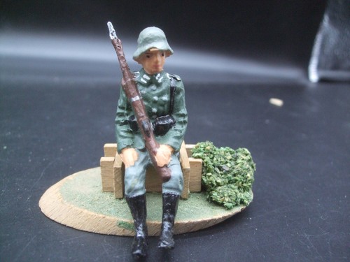 Soldat sitzfigur für - soldat,