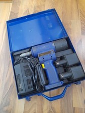 Gesipa Power Bird Akku Nieten Blindnietzange Nietsetzgerät , Gerät geht !