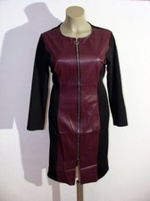 Elegantes Materialmix Kleid