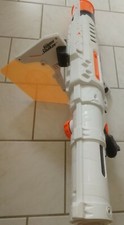 NERF Super Soaker Hydro Cannon Pump Wasserspritzpistole Getestet mit Schild