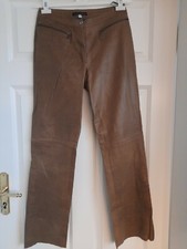 Designer Luisa Cerano Damen