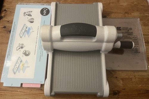 Sizzix big shot mit zubehör - sizzix,