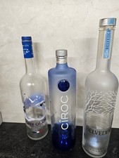 3 große Vodka Flaschen von "BELVERE 1,75l,  CIROC 1,75l,  GREY GOOSE 1,5l" DEKO