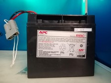 APC RBC6 Original USV Akku-Pack – 2x 12V 7Ah Bleiakku – ungeprüft (G3 1119)