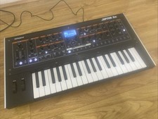 Roland JUPITER-XM Synthesizer