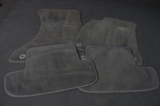 8T0864450A 8K1863691F 4x Fußmatten Komplettsatz SET vorne hinten Audi A5 RS5 8T