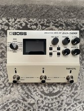 Boss DD-500 Digital Delay Gitarren-Effektpedal 12 Delay-Modi