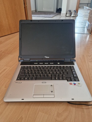 Fujitsu siemens amilo m1437g - siemens,