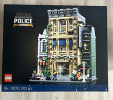LEGO Icons 10278 Police