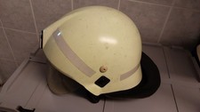 Schuberth F220 Feuerwehrhelm mit Visier und Nackenleder