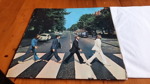 The beatles abbey road - road,
