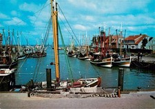 Neuharlingersiel Fischerhafen