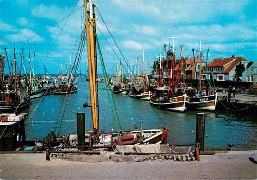 Neuharlingersiel fischerhafen - neuharlingersiel,