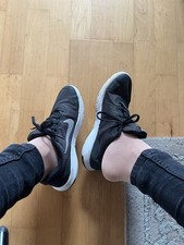 Laufschuhe Nike Gr. 38 Schwarz