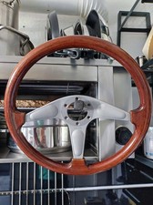 Lenkrad MOMO , Holz, 2763E, 37 cm Durchmesser, sehr gute Zustand