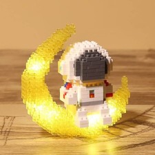 Space Astronaut Klemmbausteine Set mit LED,388 teiliges Astronauten-Baustein-Set