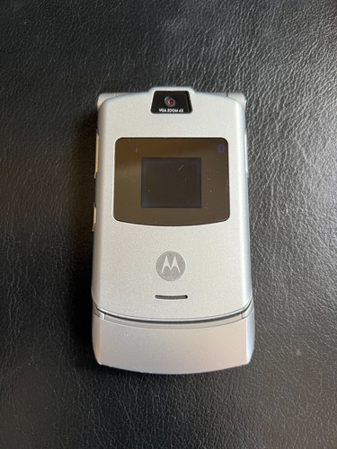 Handy motorola razr - handy, v3