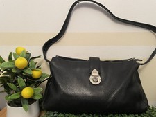 Schwarze Leder Handtasche von
