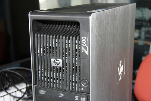 Z600 workstation desktop - v2,