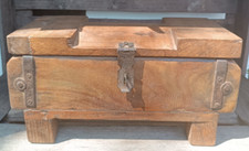 Kiste aus einer alten Ziegelform, Holzbox mit Charme ,   Vintage alt, mit Deckel