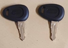 2 x Code 007 GIVI TOP BOX &