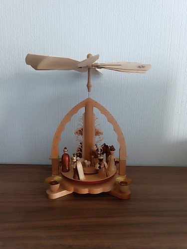 Weihnachtspyramide richard - weihnachtspyramide,
