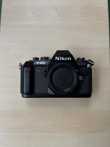 Nikon 301 analoge - nikon, f-301