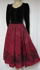 Laura Ashley Abendkleid 38 schwarz rot Samt Hochzeit Theater vintage Kleid Taft