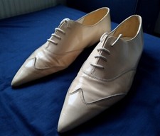 Marleys Of London Designs Vintage Creme Winklepickers Schuhe 9 schöne Schuhe