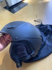 Uvex P1us Schwarz Skihelm