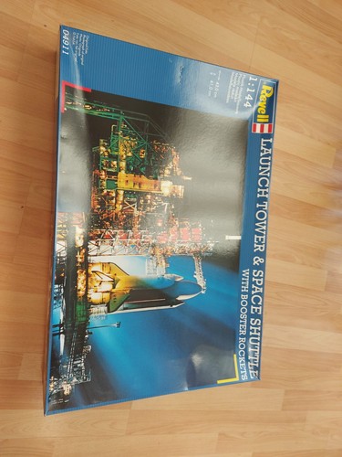 Revell launch tower space - launch, &