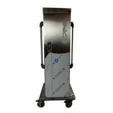 Bpro BPT E 30 N Speisentransportbehälter GN 1/1 mit 30 Auflagesicken B-Ware