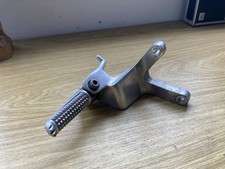 Yamaha Thunderace YZF 1000 R Sozius Fußraste links 4SV