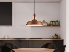 Lampenserie aus Metall im