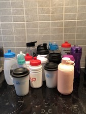16x Getränke Sport Gym Flaschen Kaffeetassen Polar Gear, Sistema, Fila Protein etc 