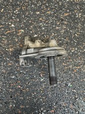 VW T3 Golf Ölkühler Halter Ölfilterflansch 068115417 R 1,6 D 1,7 D CS KY