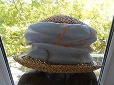 LiLY Damen Designer Hut aus Exotenstroh mit Band , Einzelanfertigung , Neu