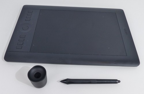 Wacom intuos pro pth - wacom,
