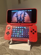 Nintendo New 2DS XL Poke Ball