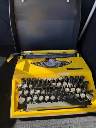 Triumph tippa schreibmaschine - tippa,