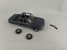 BMW 2002 Baur Bastler Defekt Autoart Modellauto 1:18