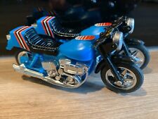 Set: 2x älteres Motorrad Modell mit Schwungradmotor, Plastik, Spielzeug