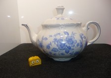 TRIPTIS (VEB) -  Porzellan -