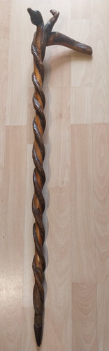 Interessanter spazierstock - interessanter,