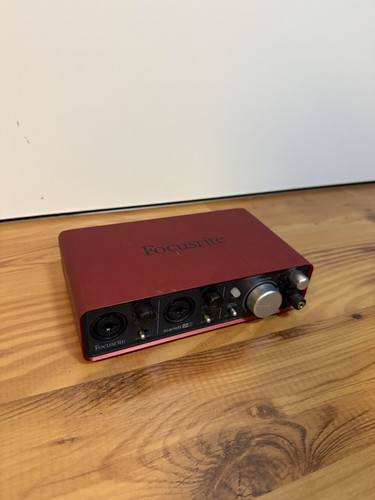 Focusrite scarlett 2i2 - focusrite,