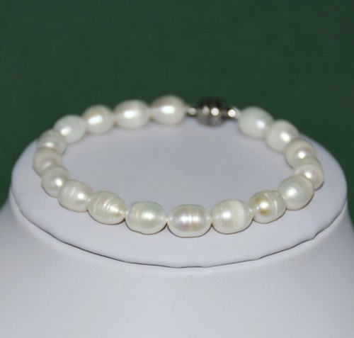 Armbänder