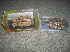 Schuco Military Series 3246387 SDKFZ 251 Stuka zu Fuss 1:43 Germany 1944 NEU