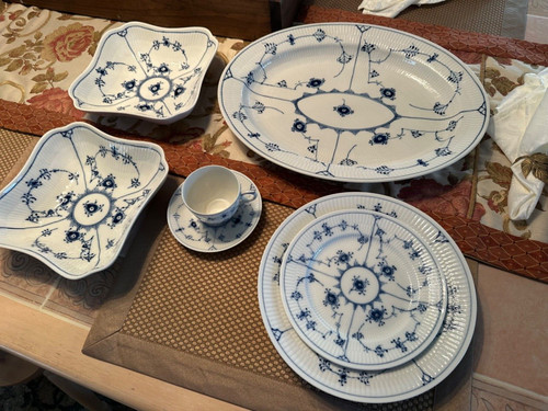 Royal copenhagen service for - royal,
