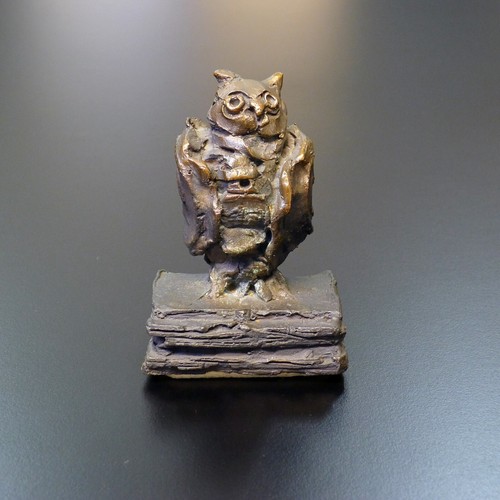 Bronze owl sculpture/figurine
